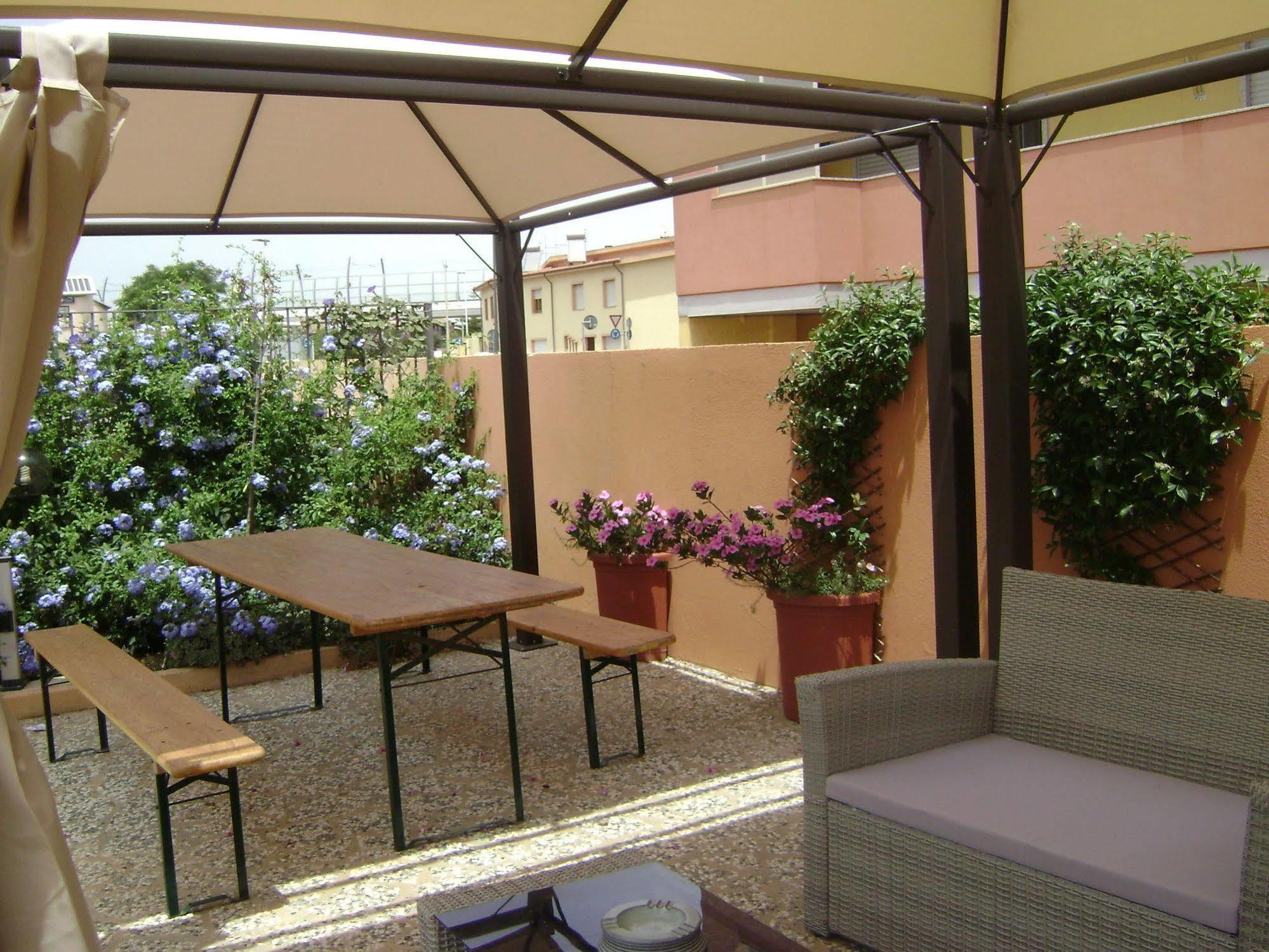 Sun&Sardinia Hotel Monserrato Luaran gambar