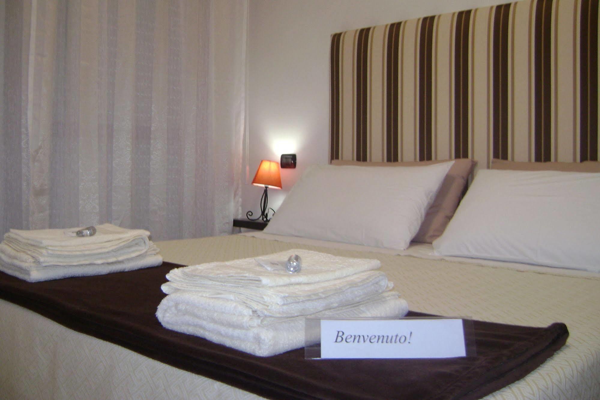 Sun&Sardinia Hotel Monserrato Luaran gambar