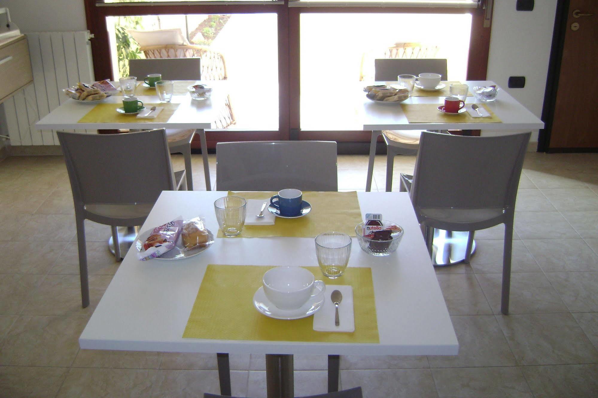 Sun&Sardinia Hotel Monserrato Luaran gambar